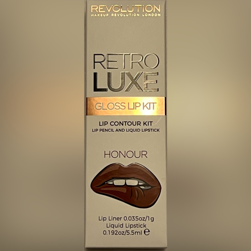 Makeup Revolution “Honour” Lipgloss kit
